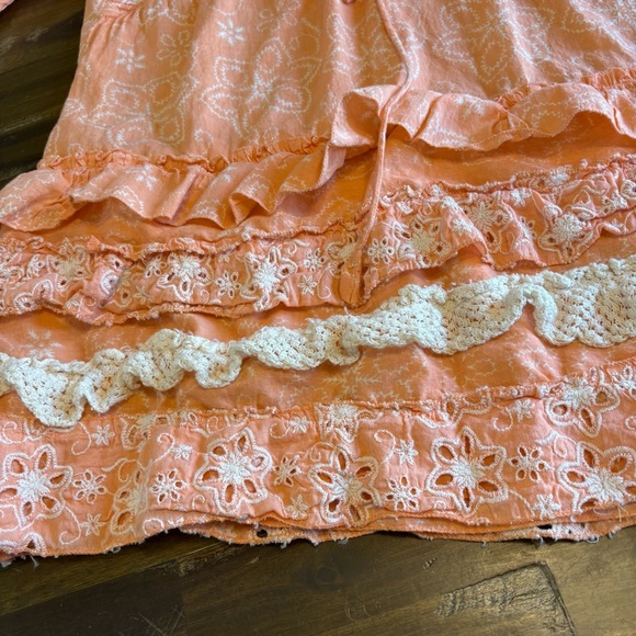 L&B Embroidered Eyelet Tiered Top Ruffle Flare Bell Sleeves XL XXL 3/4 Sleeve - Picture 8 of 9